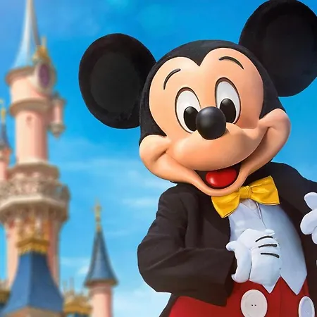 Studio B6 - Centre-Ville Meaux - Proche Disneyland アパート モー